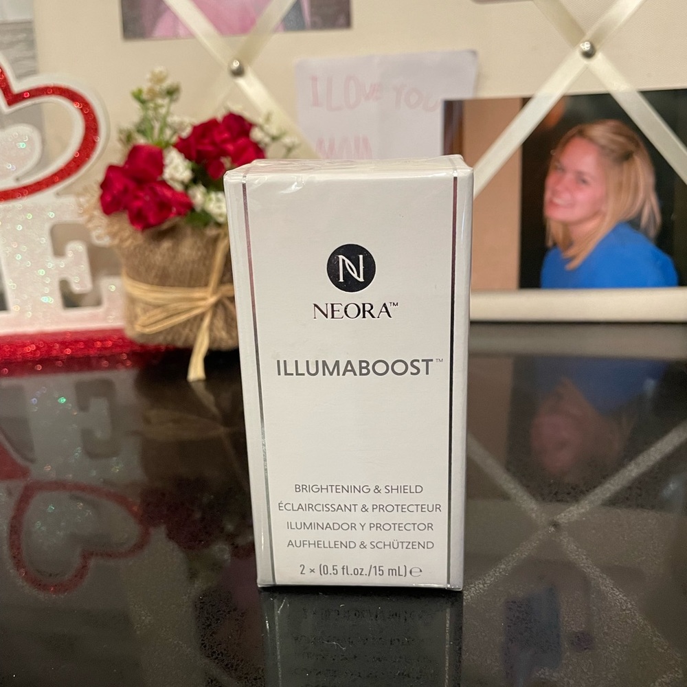 Neora Illumaboost